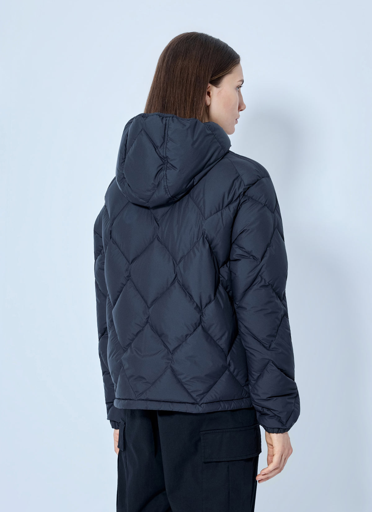Moncler Moncler Women Arvouin Hooded Diamond-Quilted Short Down Jacket