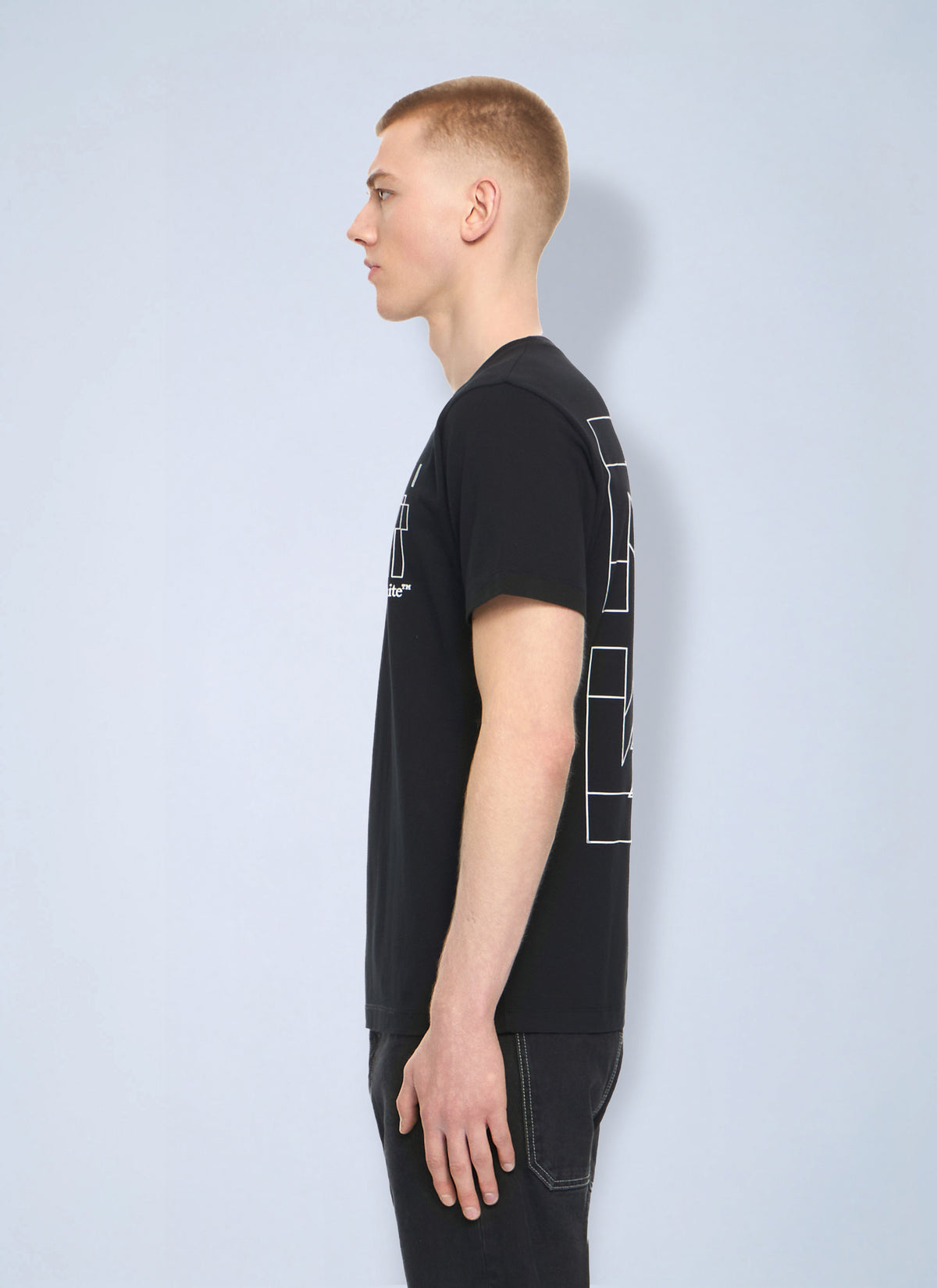 Off-White Men Outline Double Arrow Slim T-Shirt