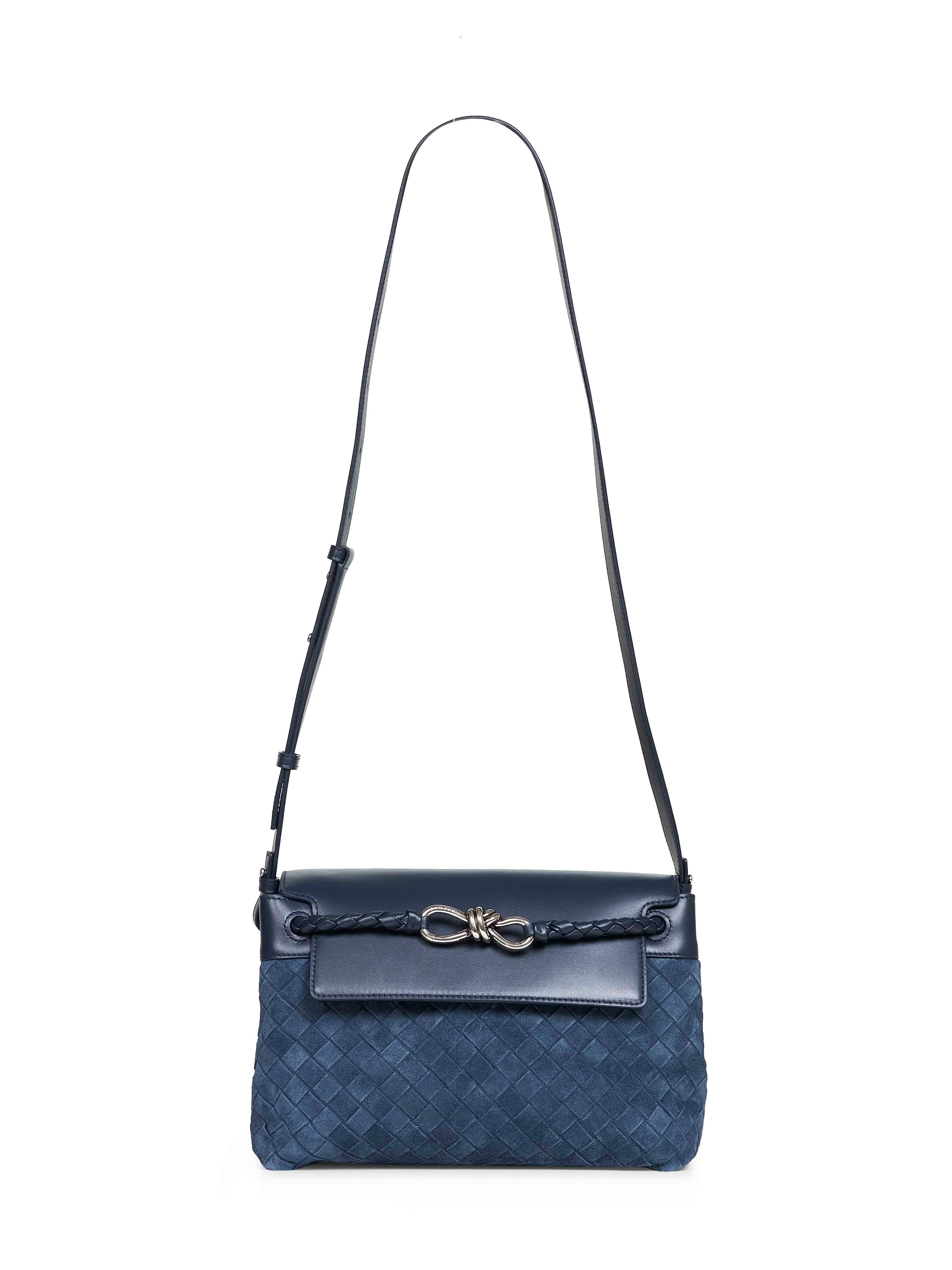 Bottega Veneta Men Neptune Small Andiamo Messenger Shoulder Bag