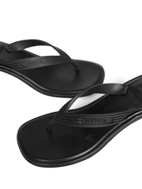 Bottega Veneta Bottega Veneta Women Black Matte Rubber Sampieri Thong Sandals