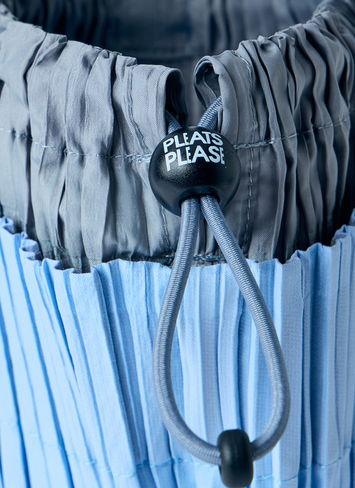 Pleats Please Issey Miyake Women Pleats Swan Bag