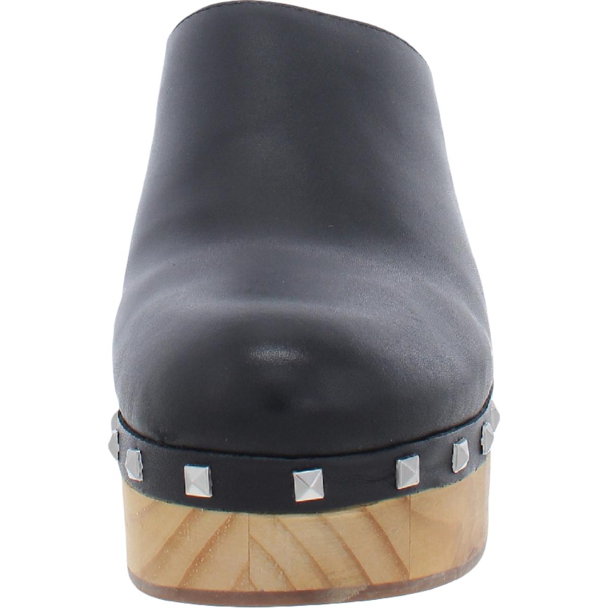 Brooklyn-1 Womens Studded Clogs