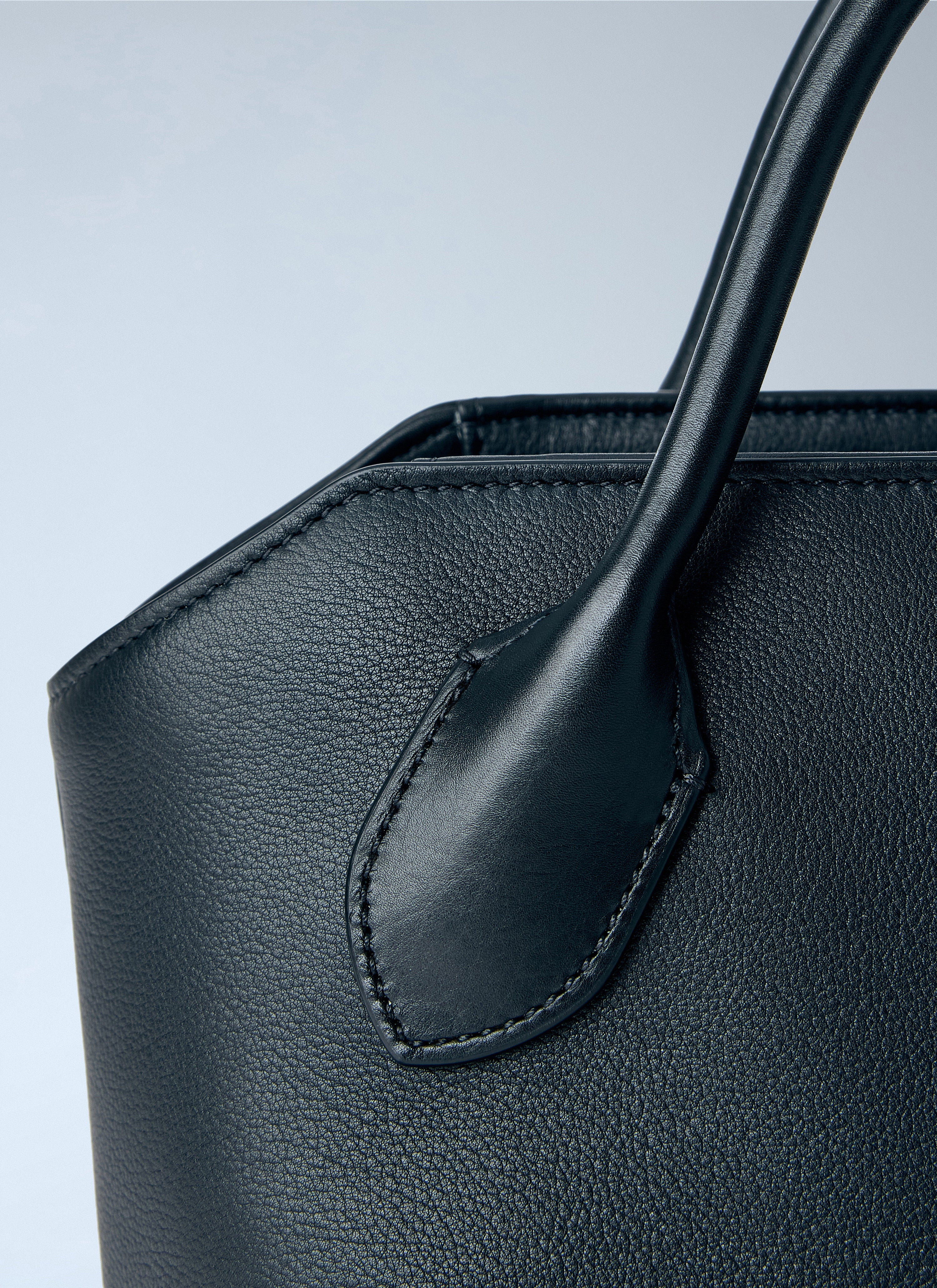 The Row The Row Women Terrasse Handbag