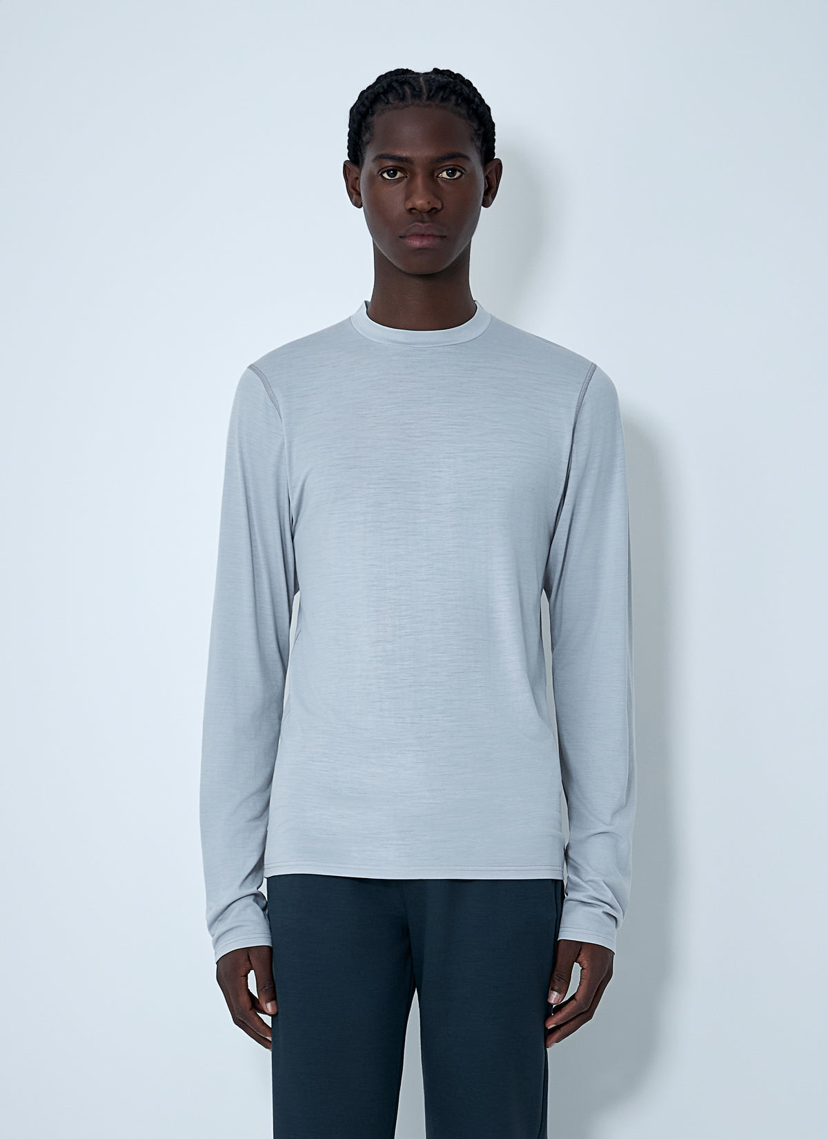 Rier Men Long Sleeve Crewneck Top