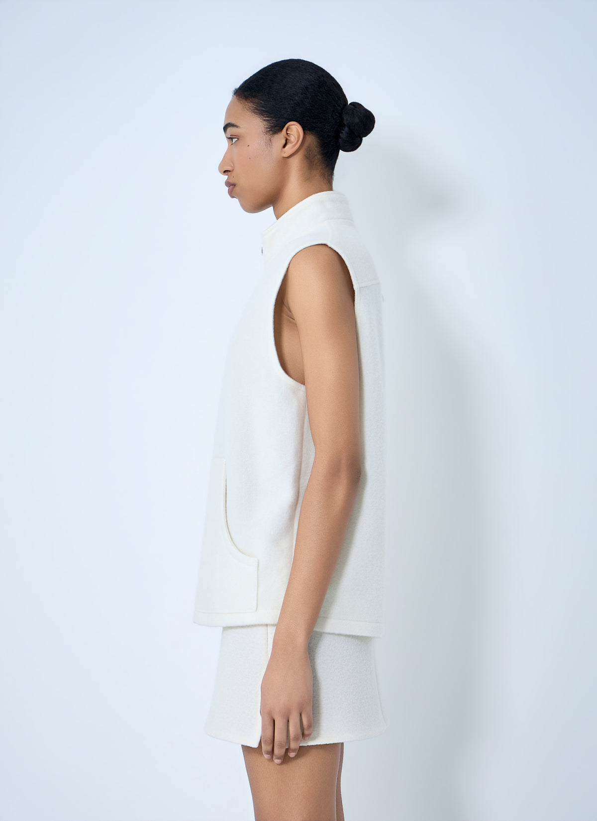 RIER Rier Women Sleeveless Zip Vest