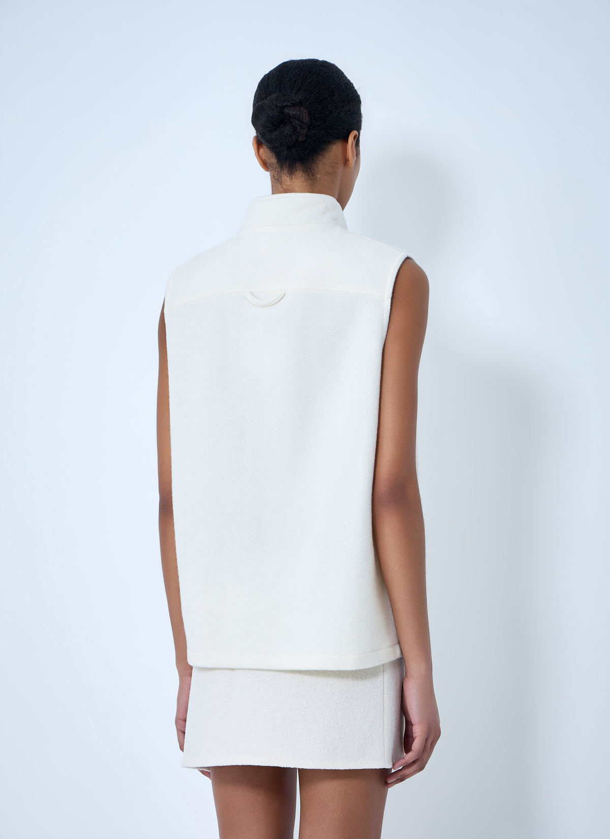 RIER Rier Women Sleeveless Zip Vest