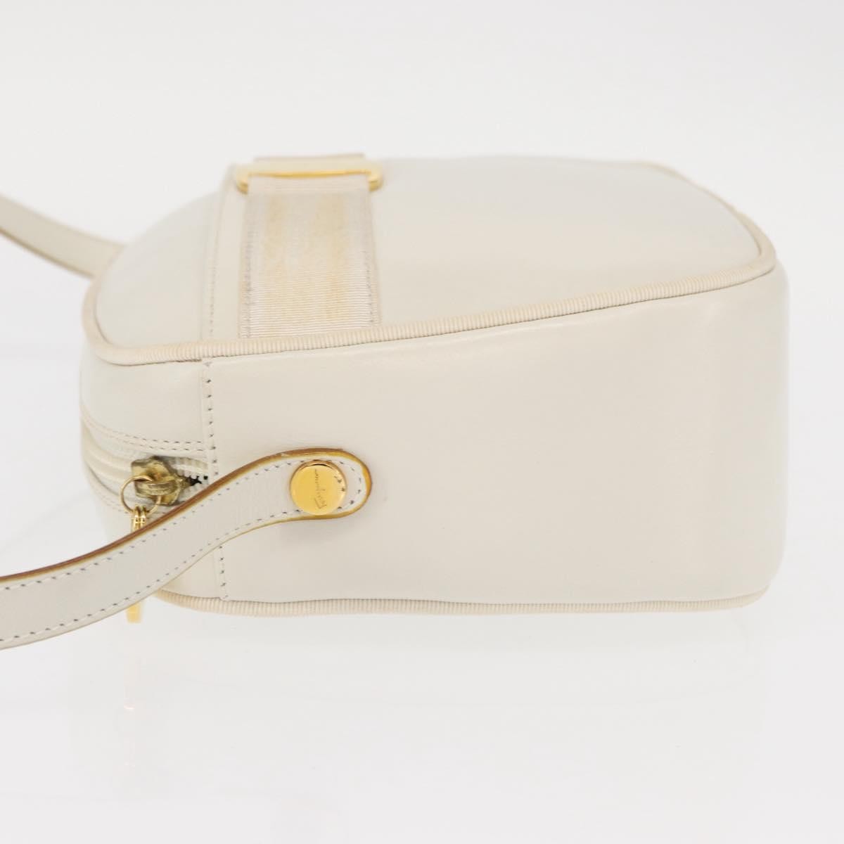 Salvatore Ferragamo Vala Shoulder Bag Leather White Leather Shoulder Bag Bag (Pre-Loved)