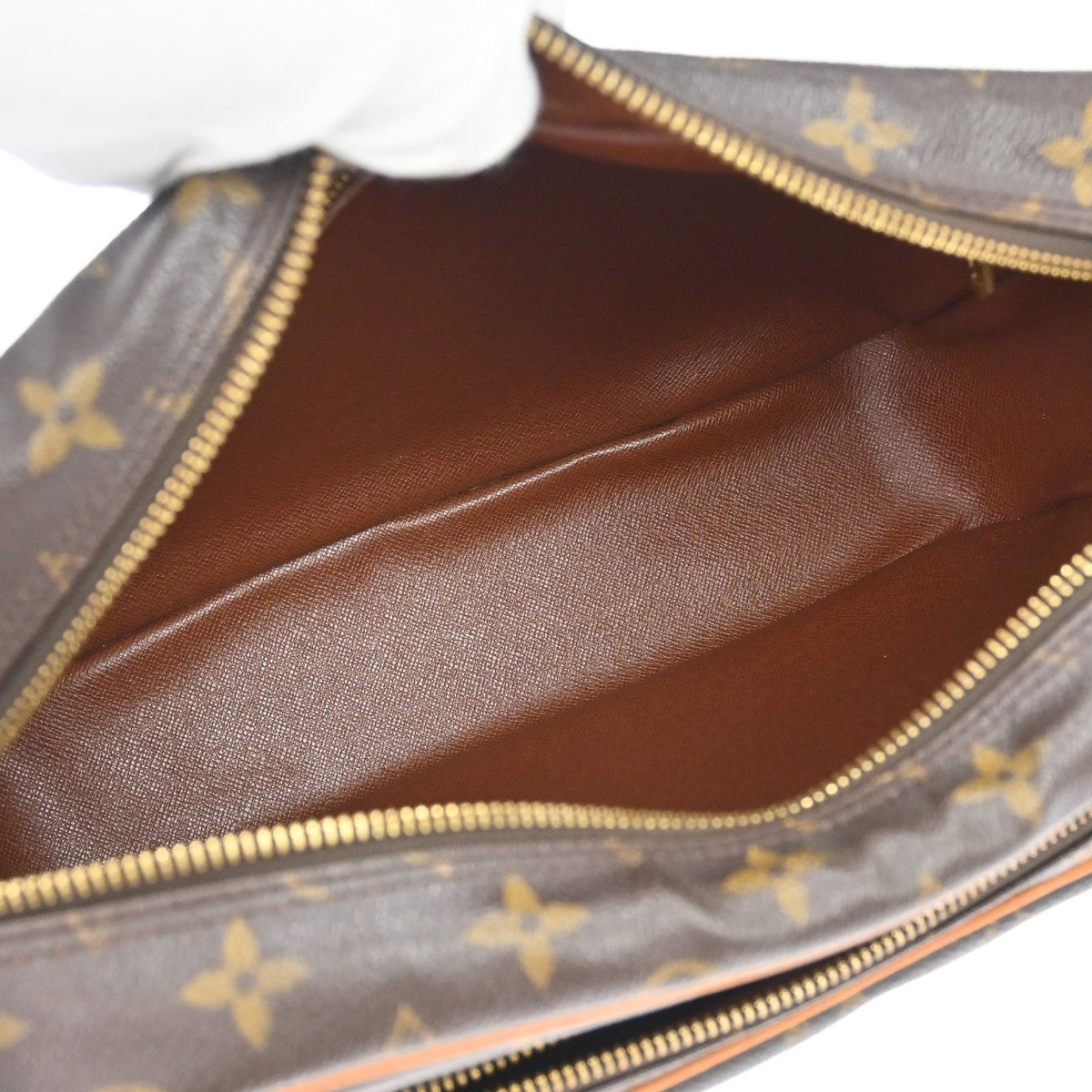 Louis Vuitton Nil Messenger Bag Monogram Canvas Brown Canvas Shoulder Bag Bag (Authentic Pre-Loved)