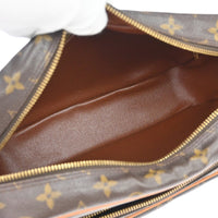 Louis Vuitton Nil Messenger Bag Monogram Canvas Brown Canvas Shoulder Bag Bag (Authentic Pre-Loved)
