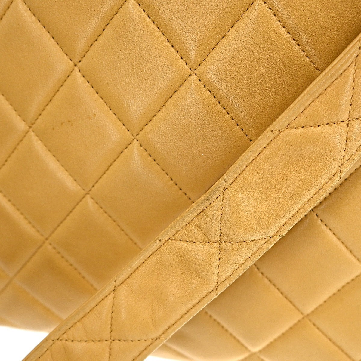 Chanel Vintage Cc Square Flap Shoulder Bag Quilted Lambskin Beige Leather Shoulder Bag Bag (Authentic Pre-Loved)