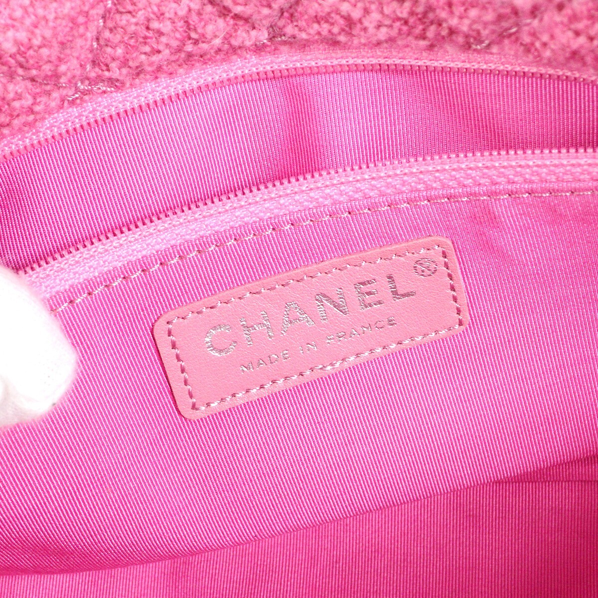 Chanel Chanel Easy Reissue Messenger Flap Bag Quilted Tweed Pink Tweed Shoulder Bag Bag (Pre-Loved)