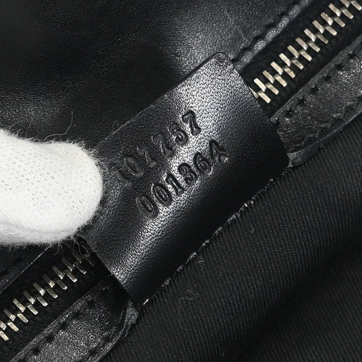 Gucci Belted Bucket Tote Gg Canvas With Leather Black Canvas Tote Bag Bag (Authentic Pre-Loved)