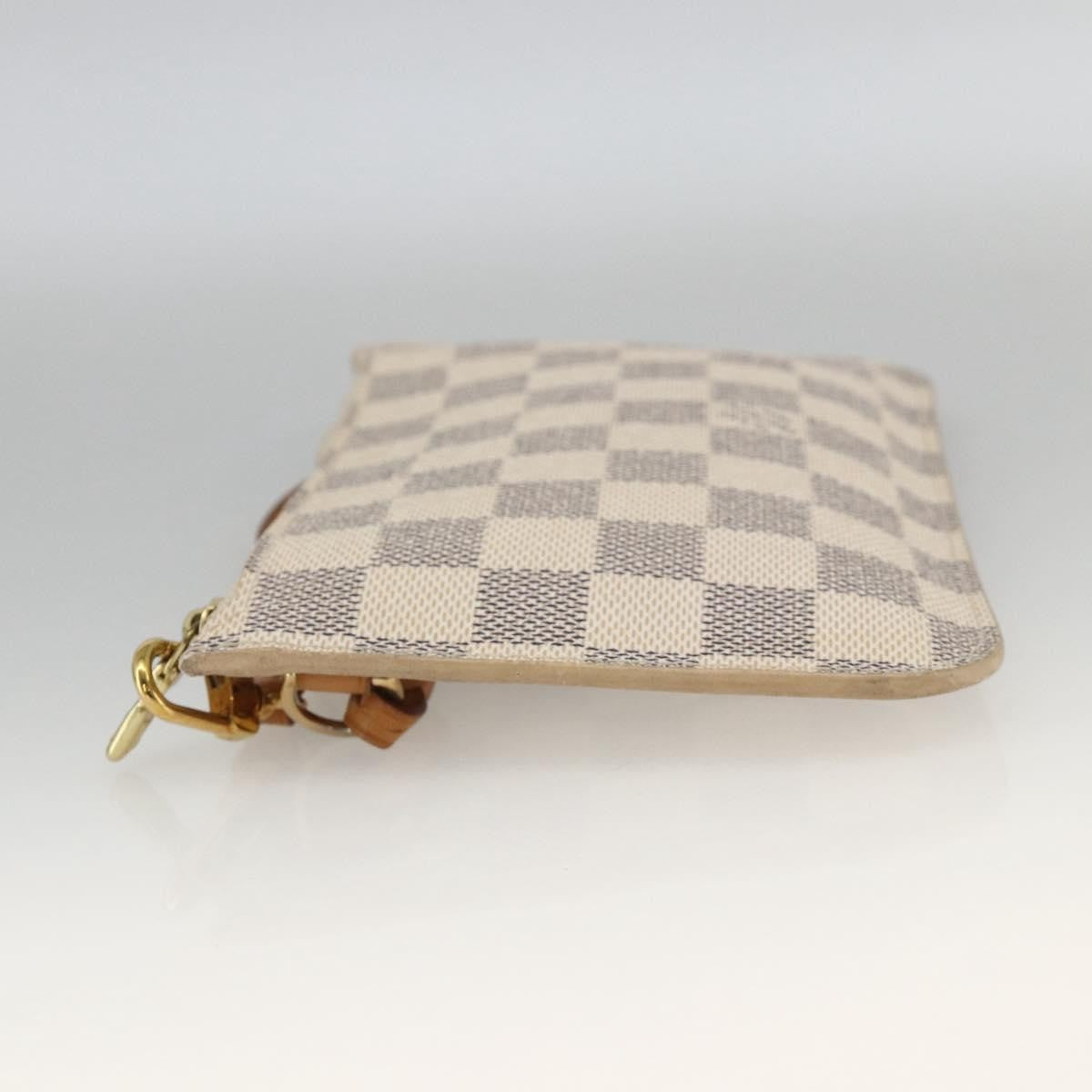 Louis Vuitton Neverfull Pochette Damier White Canvas Clutche
