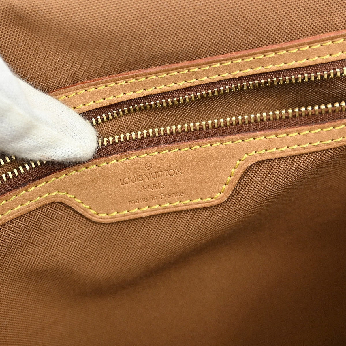 Louis Vuitton Louis Vuitton Abbesses Messenger Bag Monogram Canvas Brown Canvas Shoulder Bag Bag (Authentic Pre-Loved)