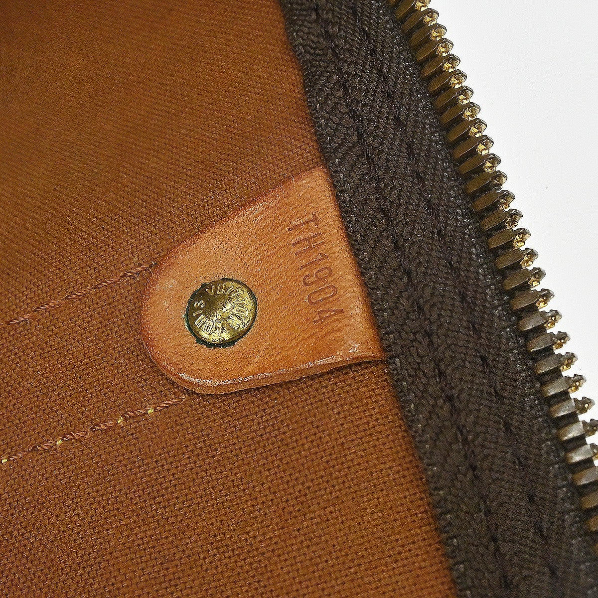 Louis Vuitton Louis Vuitton Keepall Bandouliere Bag Monogram Canvas Brown Canvas Travel Bag Bag (Authentic Pre-Loved)