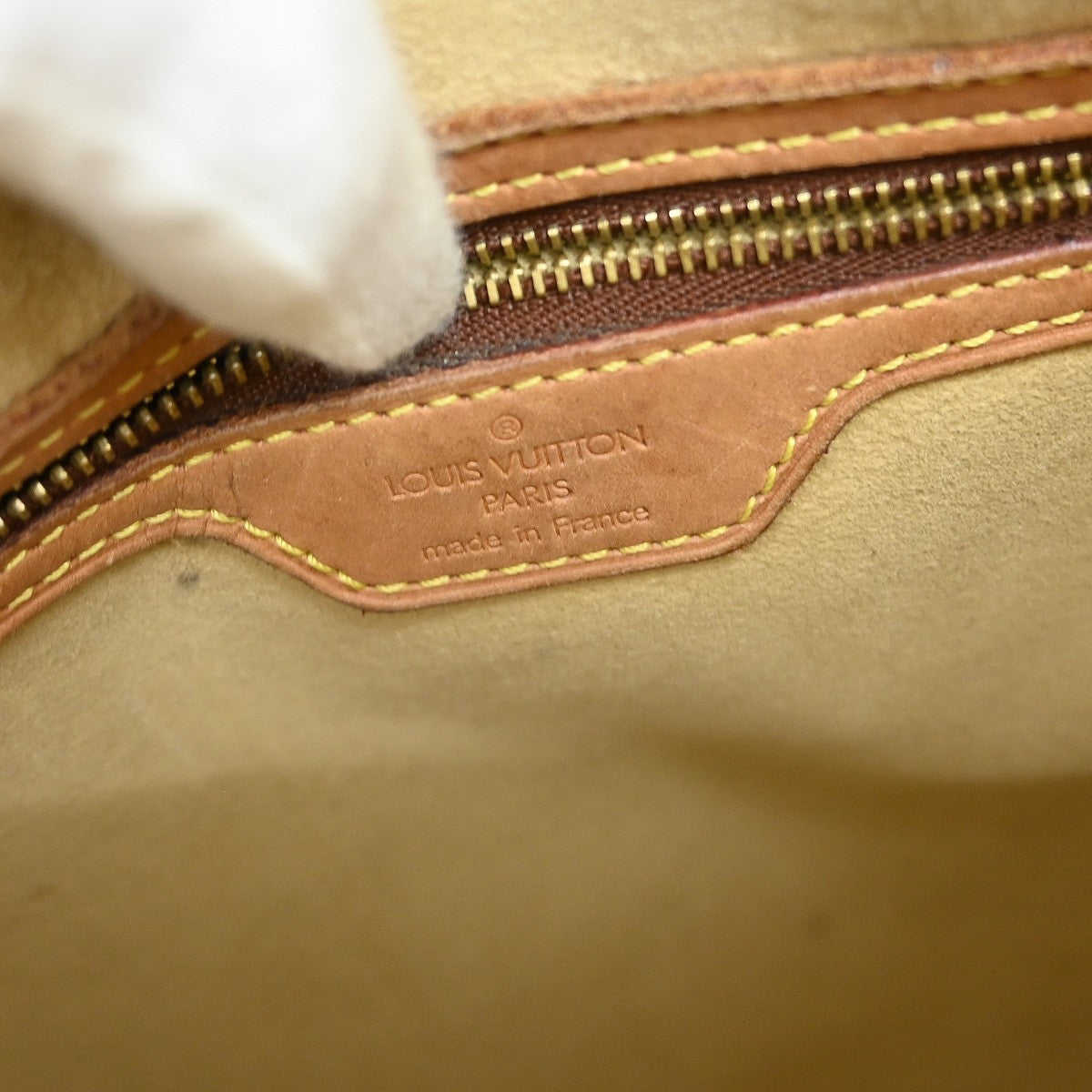 Louis Vuitton Louis Vuitton Monogram Looping Handbag Monogram Canvas Brown Canvas Shoulder Bag Bag (Pre-Loved)