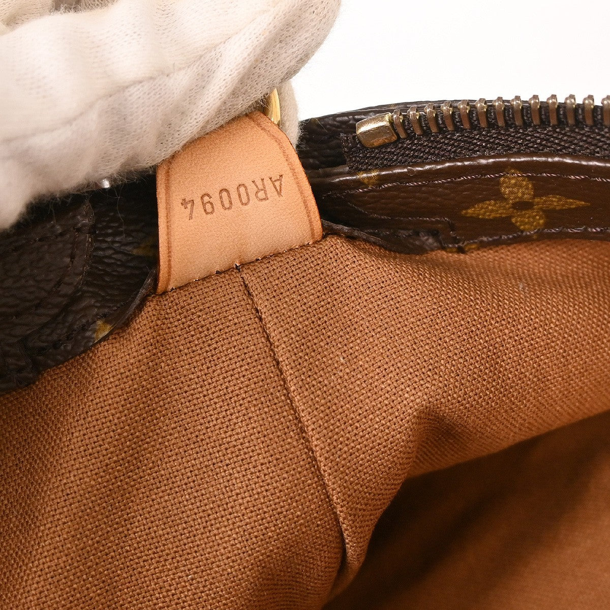 Louis Vuitton Louis Vuitton Cabas Mezzo Monogram Canvas Brown Canvas Tote Bag Bag (Pre-Loved)