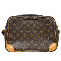 Louis Vuitton Louis Vuitton Nil Messenger Bag Monogram Canvas Brown Canvas Shoulder Bag Bag (Authentic Pre-Loved)