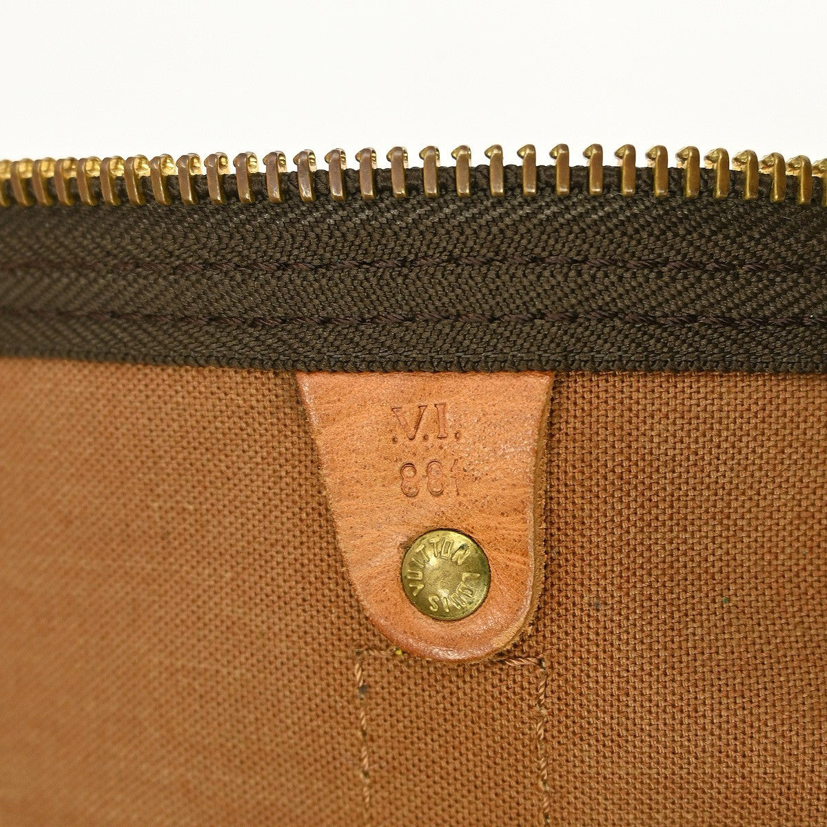 Louis Vuitton Keepall Bandouliere Bag Monogram Canvas Brown Canvas Travel Bag Bag (Pre-Loved)