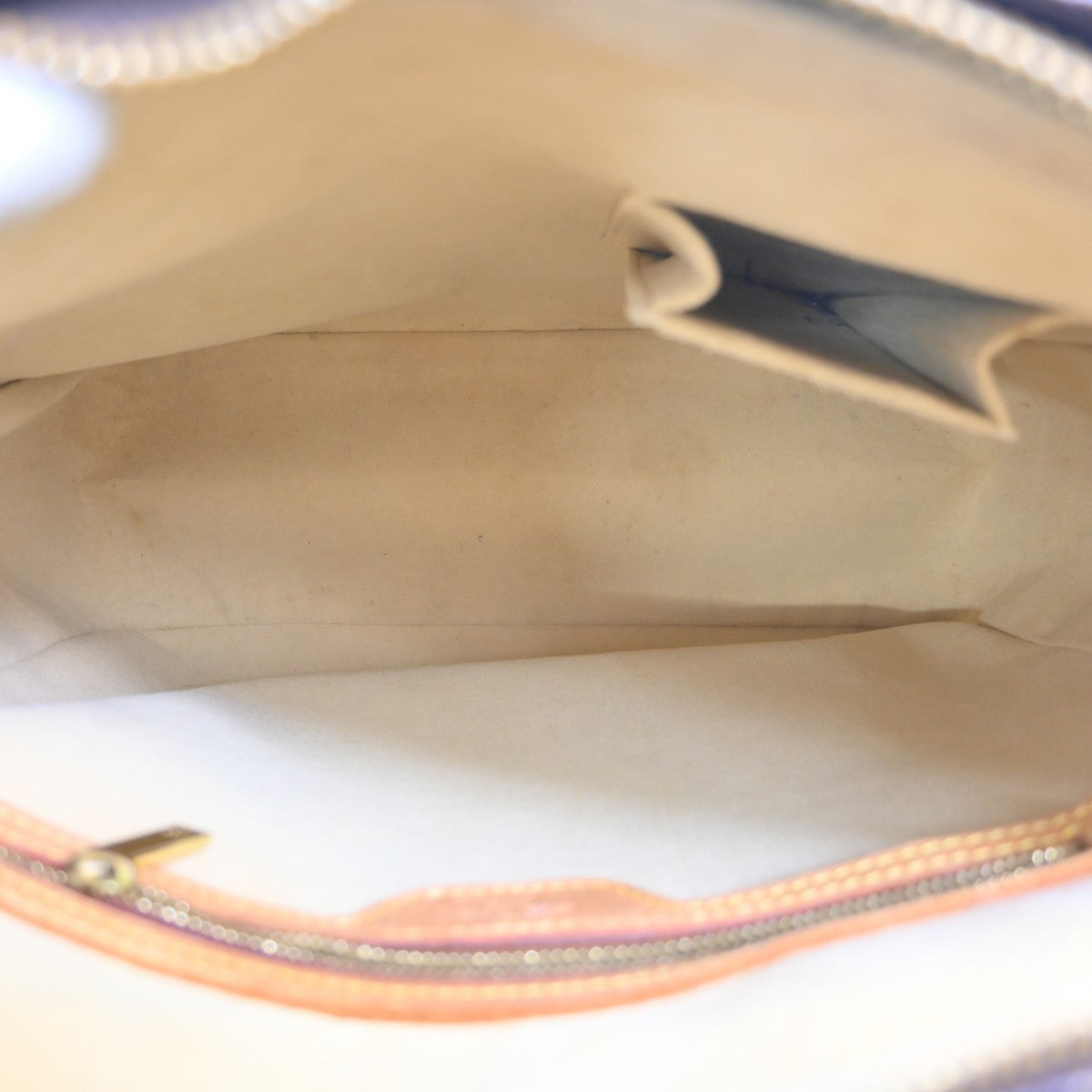 Louis Vuitton Louis Vuitton Monogram Looping Handbag Monogram Canvas Brown Canvas Shoulder Bag Bag (Authentic Pre-Loved)