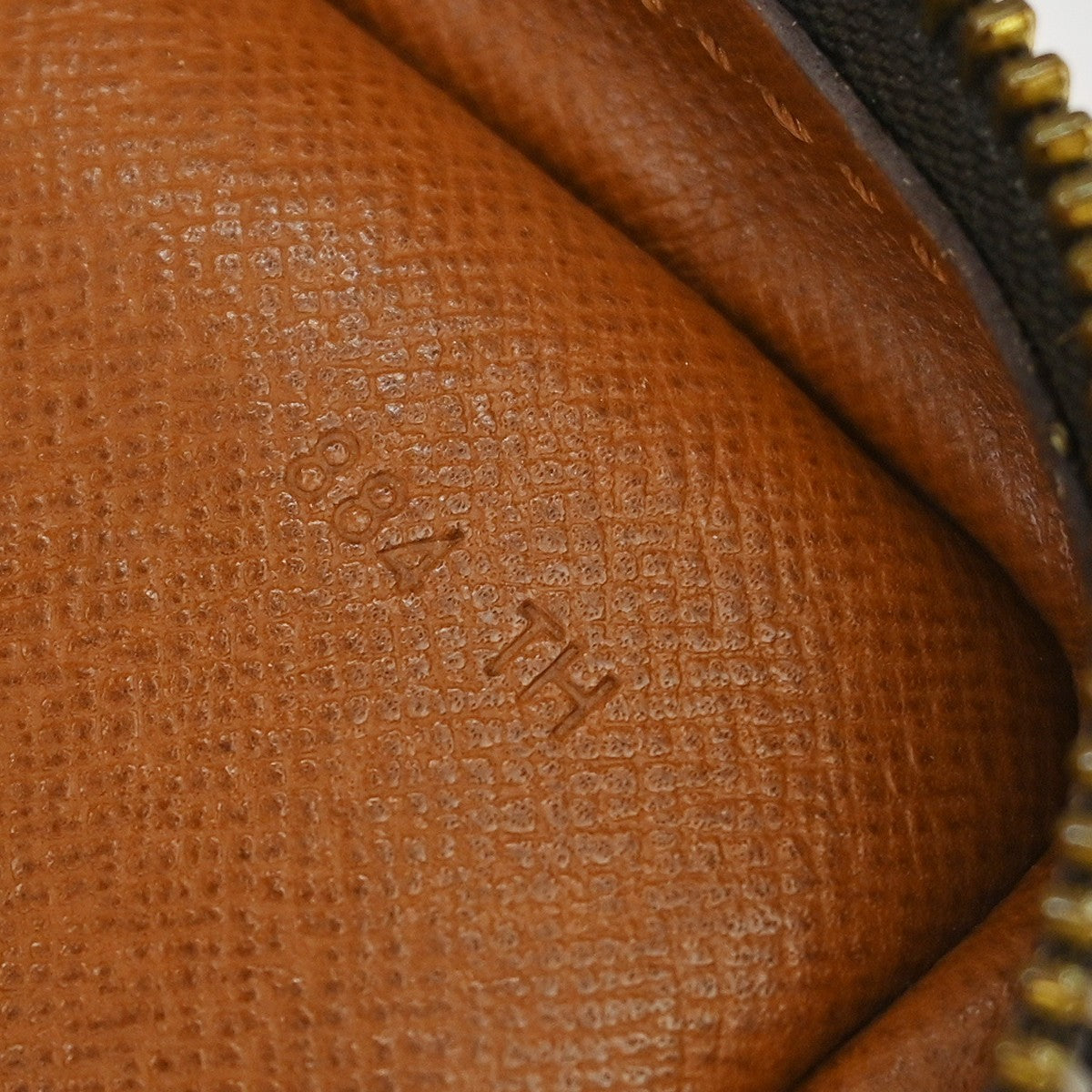 Louis Vuitton Amazone Bag Monogram Canvas Brown Canvas Shoulder Bag Bag (Pre-Loved)