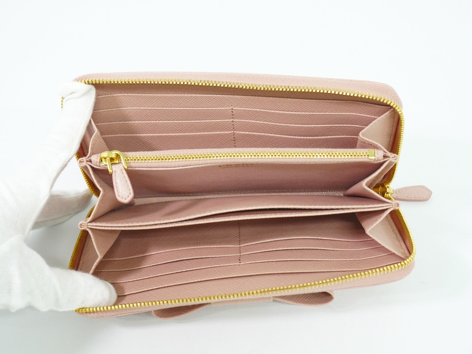Prada Bow Zip Around Wallet Saffiano Leather Pink Leather Wallets Accessory (Authentic Pre-Loved)