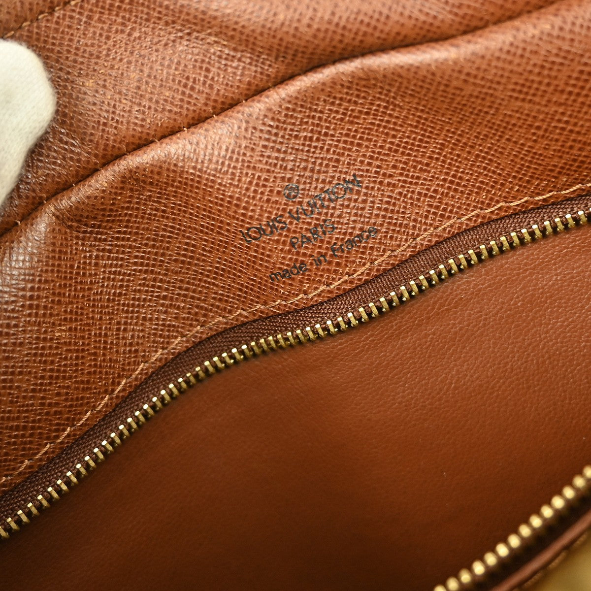 Louis Vuitton Louis Vuitton Nil Messenger Bag Monogram Canvas Brown Canvas Crossbody Bag Bag (Authentic Pre-Loved)