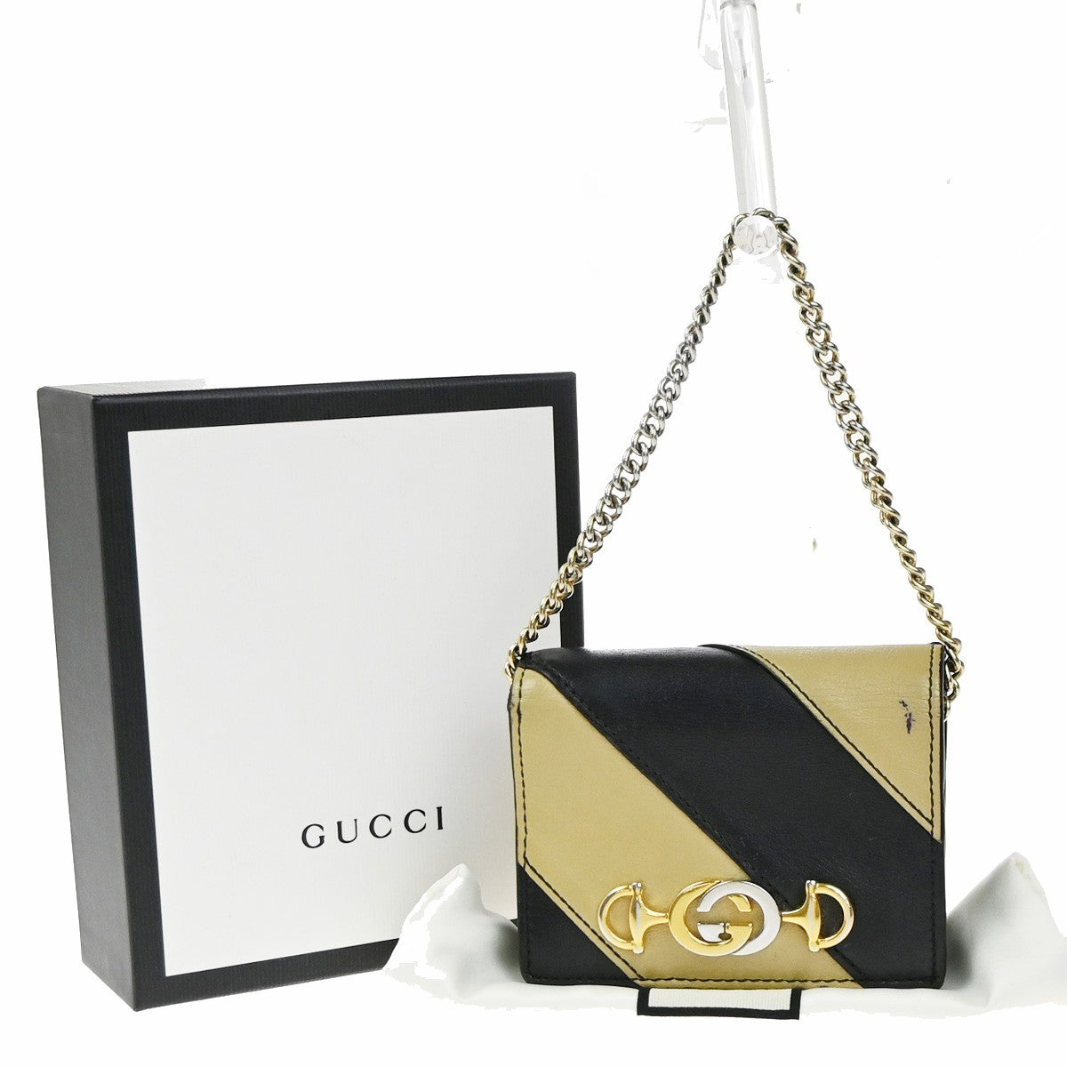 Gucci Zumi Chain Card Case Diagonal Quilted Leather Black Leather Wallets Accessory (Authentic Pre-Loved)