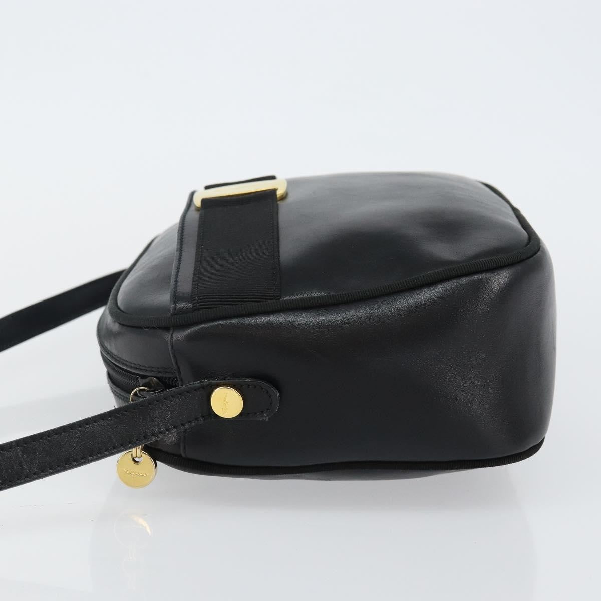Salvatore Ferragamo Vala Shoulder Bag Leather Black Leather Shoulder Bag Bag (Pre-Loved)