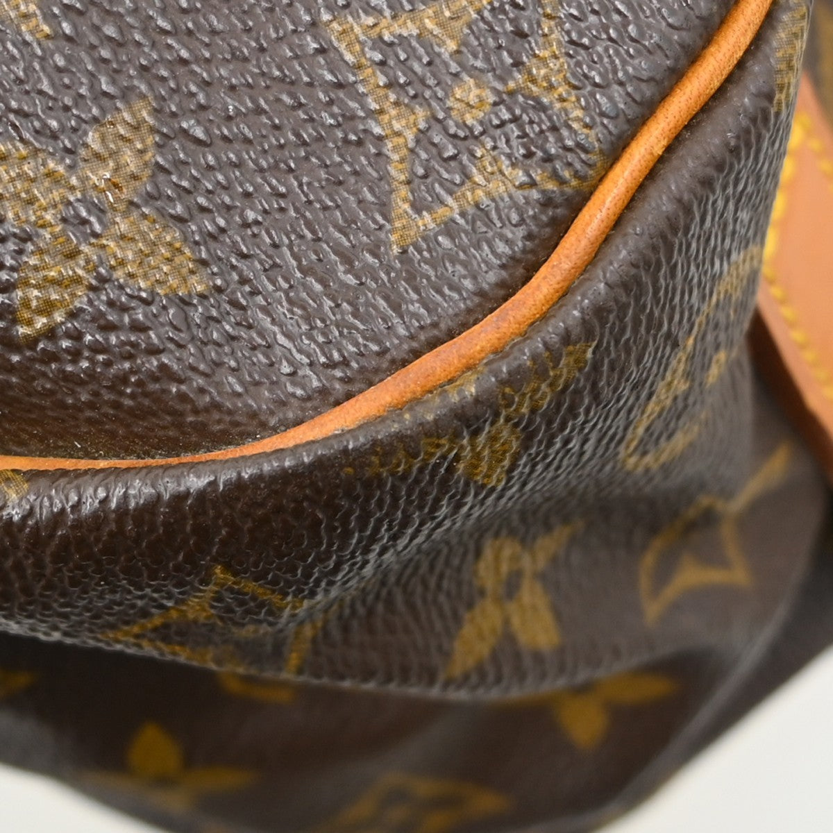 Louis Vuitton Louis Vuitton Saumur Handbag Monogram Canvas Brown Canvas Shoulder Bag Bag (Pre-Loved)