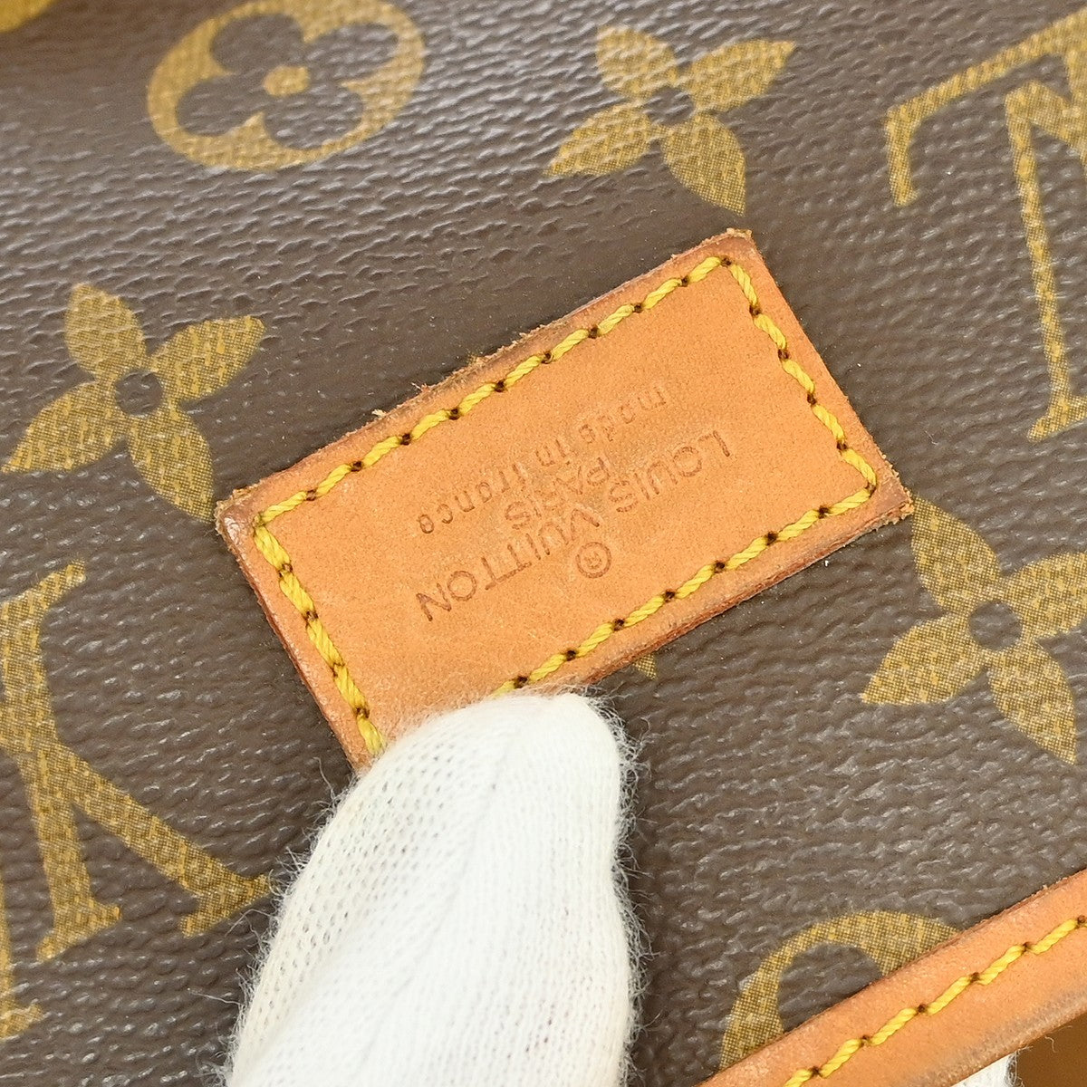 Louis Vuitton Louis Vuitton Saumur Messenger Bag Monogram Canvas Brown Canvas Handbag (Authentic Pre-Loved)
