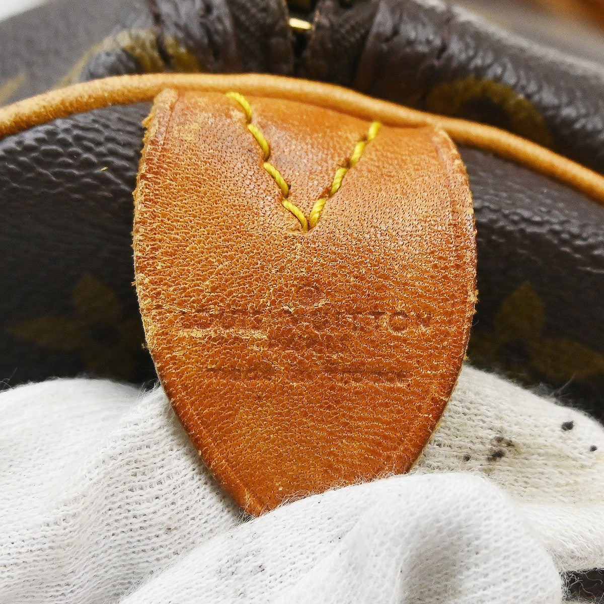 Louis Vuitton Louis Vuitton Keepall Bag Monogram Canvas Brown Canvas Travel Bag Bag (Authentic Pre-Loved)