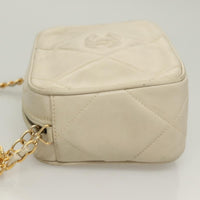 Chanel Vintage Diamond Cc Camera Bag Quilted Lambskin Beige Leather Shoulder Bag Bag (Authentic Pre-Loved)