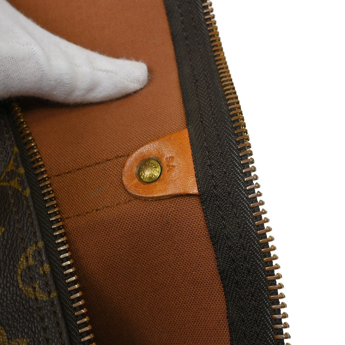 Louis Vuitton Louis Vuitton Keepall Bag Monogram Canvas Brown Canvas Travel Bag Bag (Pre-Loved)