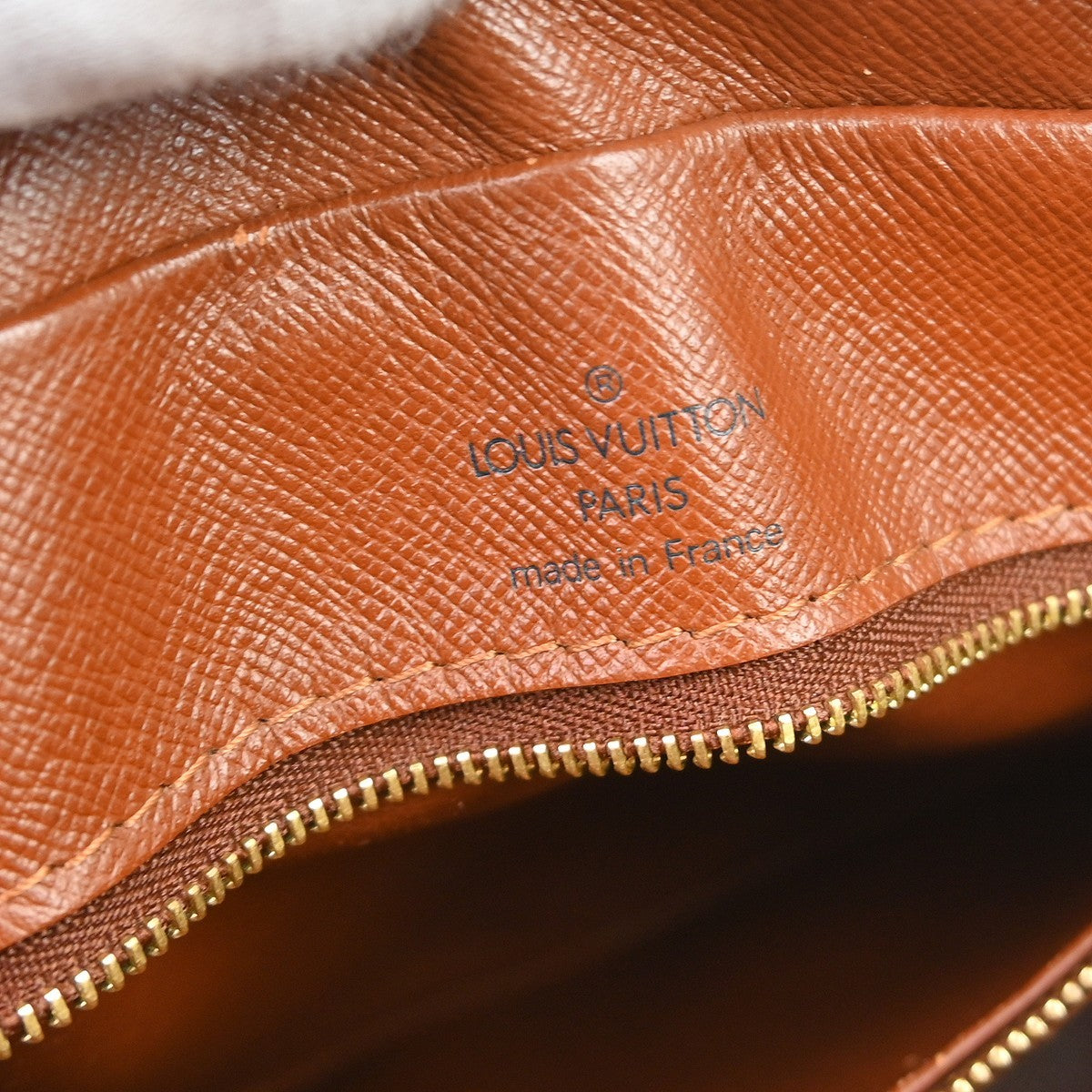 Louis Vuitton Louis Vuitton Nil Messenger Bag Monogram Canvas Brown Canvas Shoulder Bag Bag (Pre-Loved)