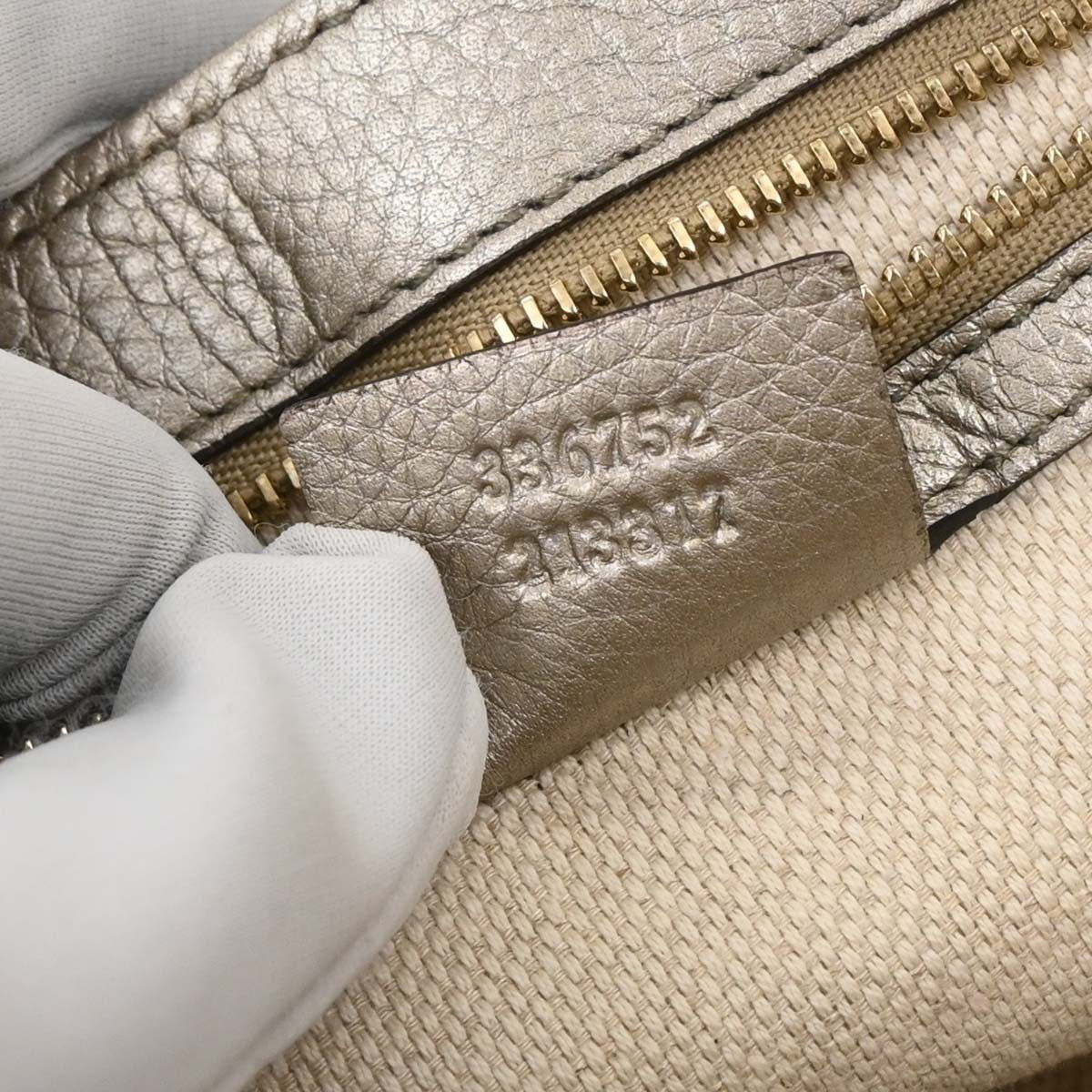 Gucci Soho Chain Crossbody Bag Leather Gold Leather Shoulder Bag Bag (Authentic Pre-Loved)