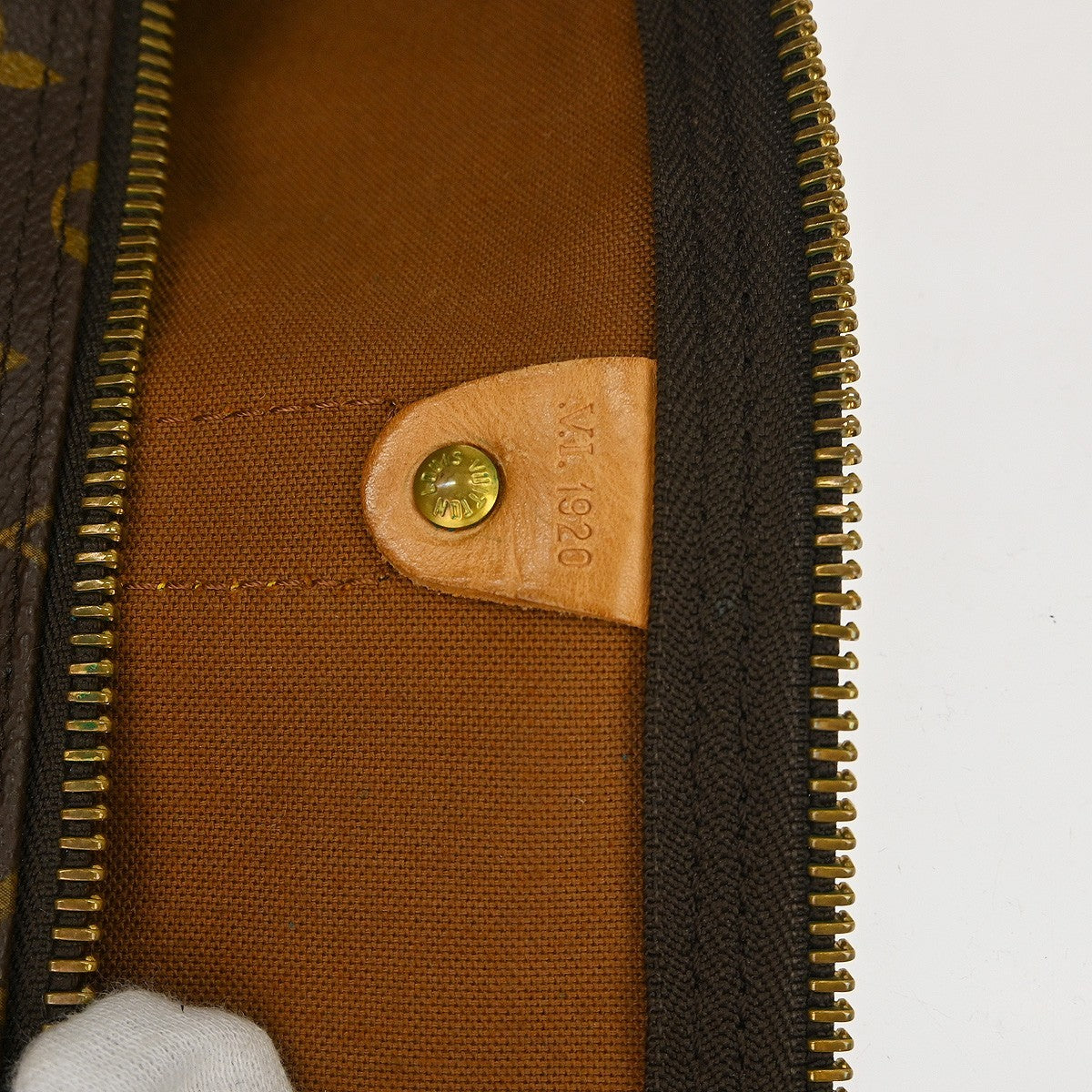 Louis Vuitton Keepall Bandouliere Bag Monogram Canvas Brown Canvas Travel Bag Bag (Pre-Loved)