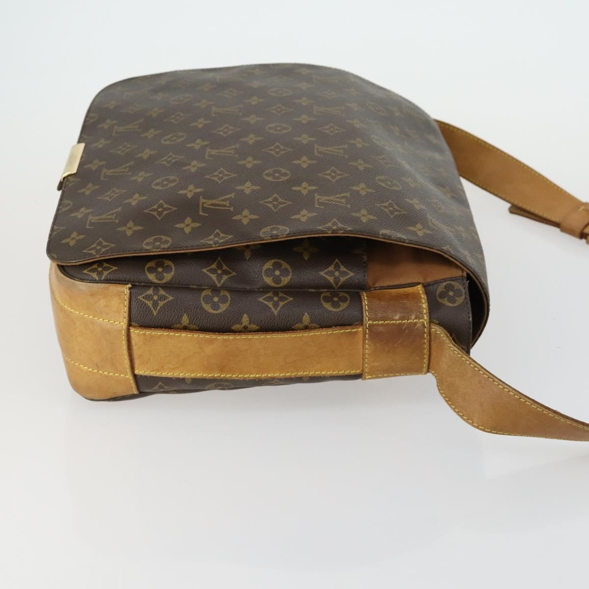 Louis Vuitton Abbesses Messenger Bag Monogram Canvas Brown Canvas Shoulder Bag Bag (Pre-Loved)