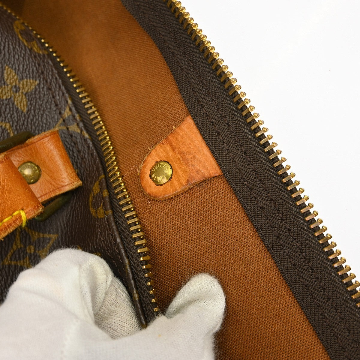 Louis Vuitton Keepall Bandouliere Bag Monogram Canvas Brown Canvas Travel Bag Bag (Pre-Loved)