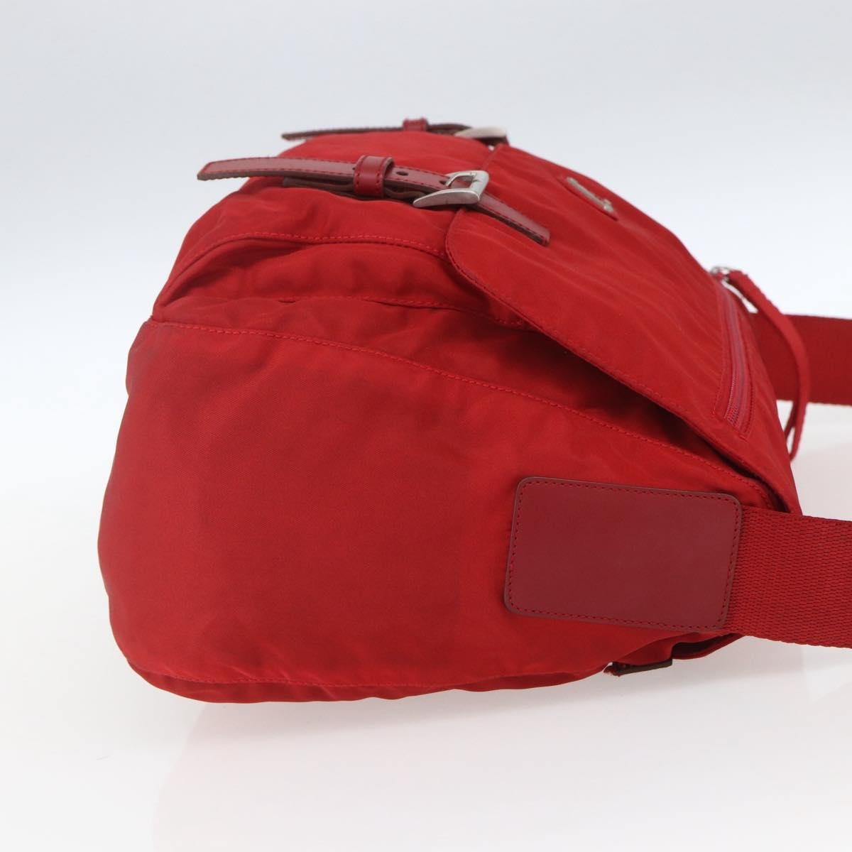 Prada Zip Buckle Messenger Bag Tessuto Red Nylon Shoulder Bag Bag (Pre-Loved)