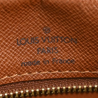 Louis Vuitton Louis Vuitton Nil Messenger Bag Monogram Canvas Brown Canvas Shoulder Bag Bag (Authentic Pre-Loved)