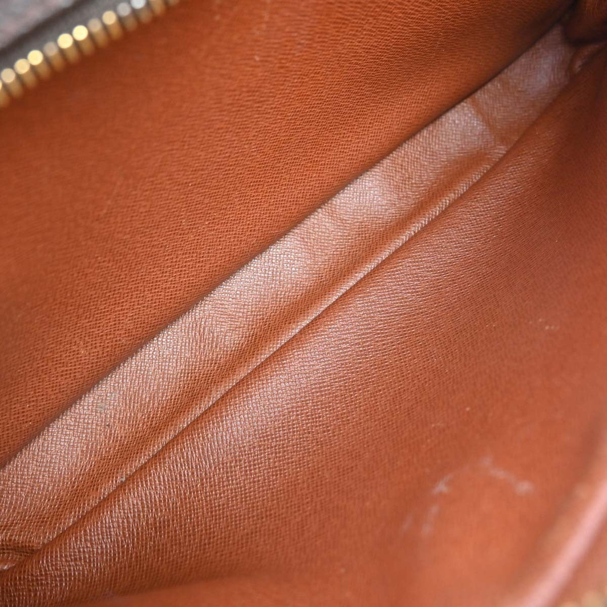 Louis Vuitton Louis Vuitton Nil Messenger Bag Monogram Canvas Brown Canvas Shoulder Bag Bag (Authentic Pre-Loved)