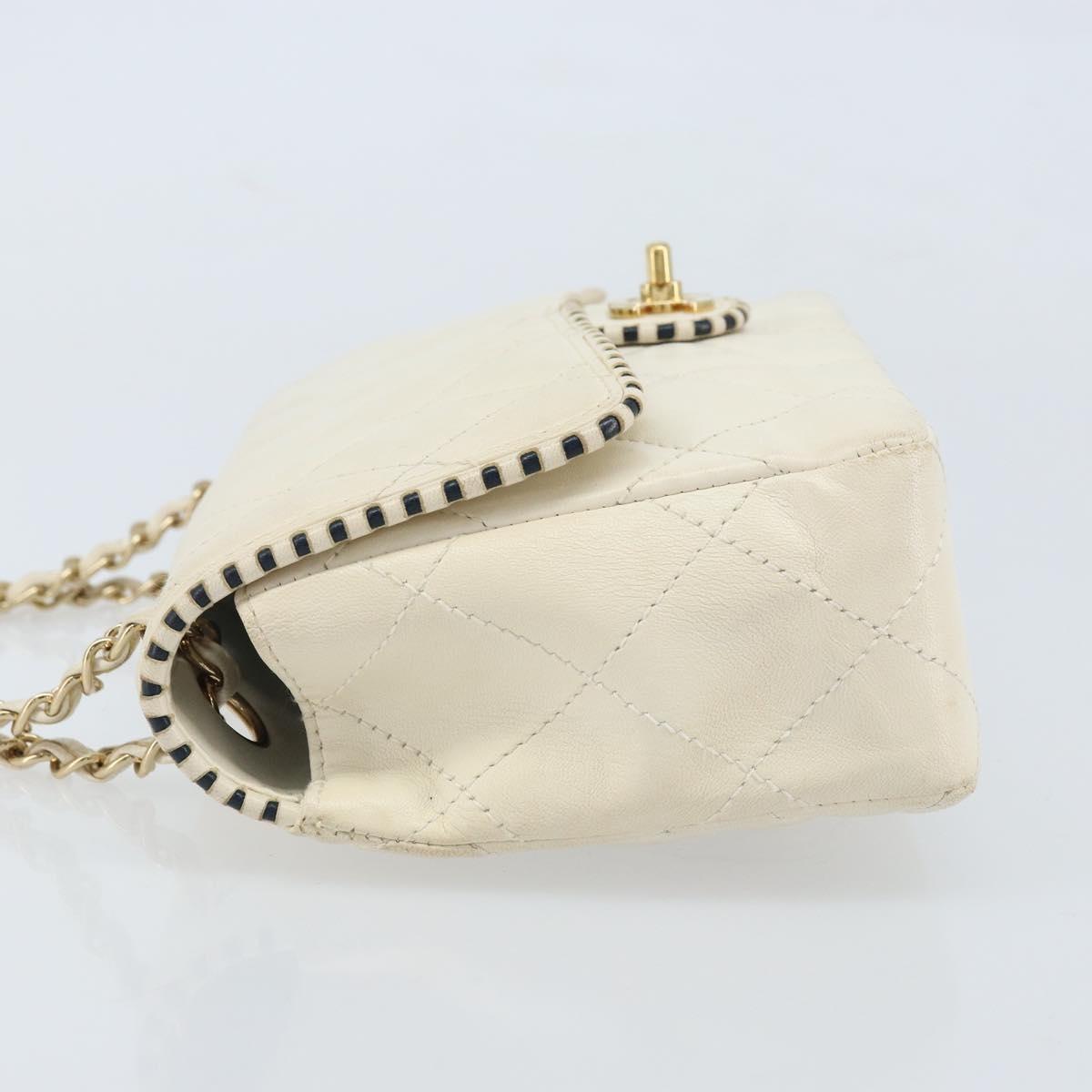 Chanel Vintage Punched Edge Classic Single Flap Bag Quilted Lambskin White Leather Shoulder Bag Bag (Pre-Loved)