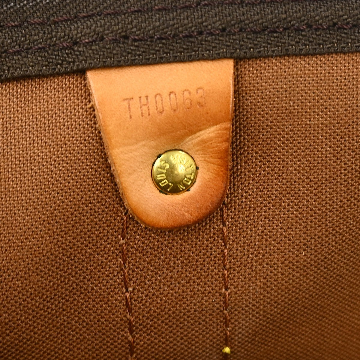 Louis Vuitton Louis Vuitton Keepall Bag Monogram Canvas Brown Canvas Travel Bag Bag (Authentic Pre-Loved)