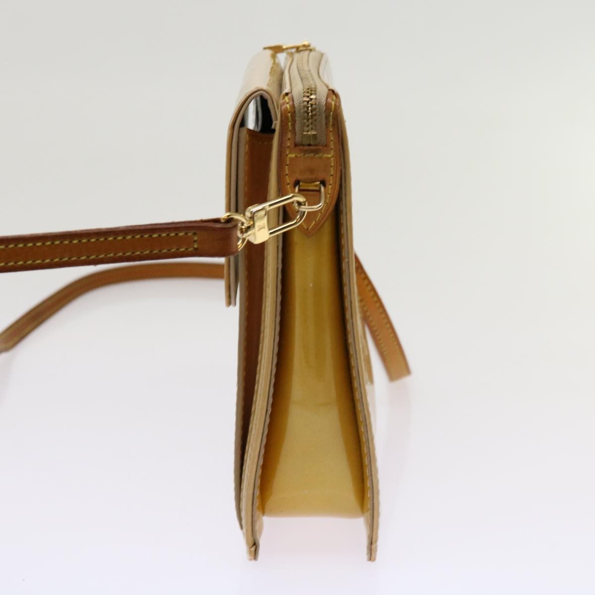 Louis Vuitton Mott Handbag Monogram Vernis Beige Patent_Leather Clutche & Pouche Bag (Authentic Pre-Loved)