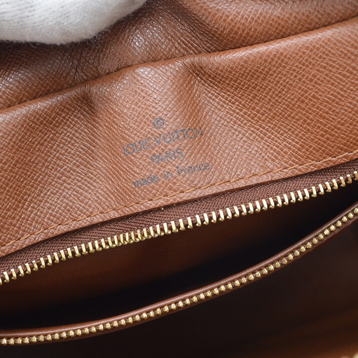 Louis Vuitton Nil Messenger Bag Monogram Canvas Brown Canvas Shoulder Bag Bag (Pre-Loved)