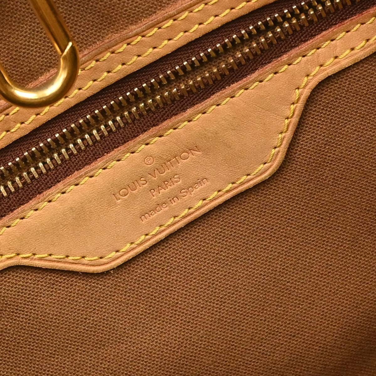 Louis Vuitton Batignolles Handbag Monogram Canvas Brown Canvas Shoulder Bag Bag (Pre-Loved)