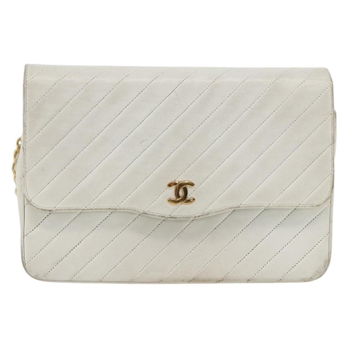 Chanel Matelasse Chain Shoulder Bag Leather White Leather Shoulder Bag Bag (Authentic Pre-Loved)
