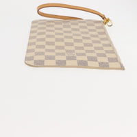 Louis Vuitton Neverfull Pochette Damier White Canvas Clutche & Pouche Bag (Pre-Loved)