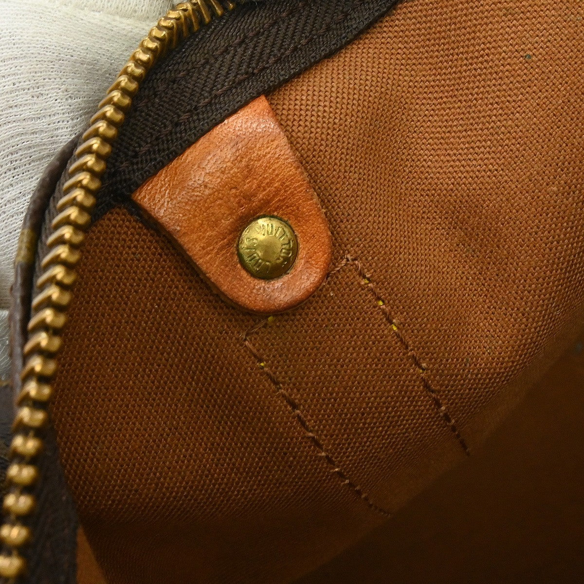 Louis Vuitton Louis Vuitton Keepall Bag Monogram Canvas Brown Canvas Travel Bag Bag (Pre-Loved)
